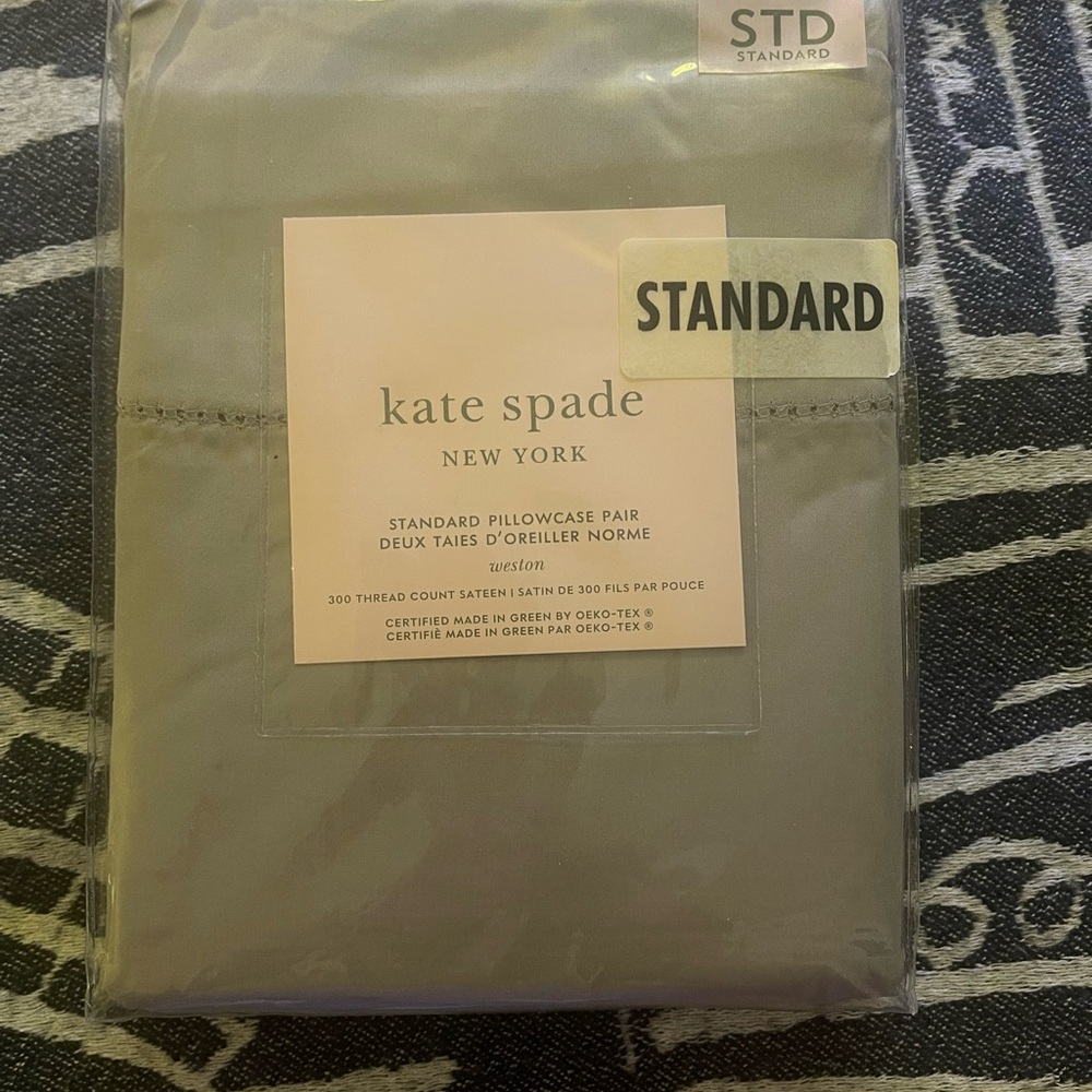 Kate Spade New York Gray Pillowcase Set